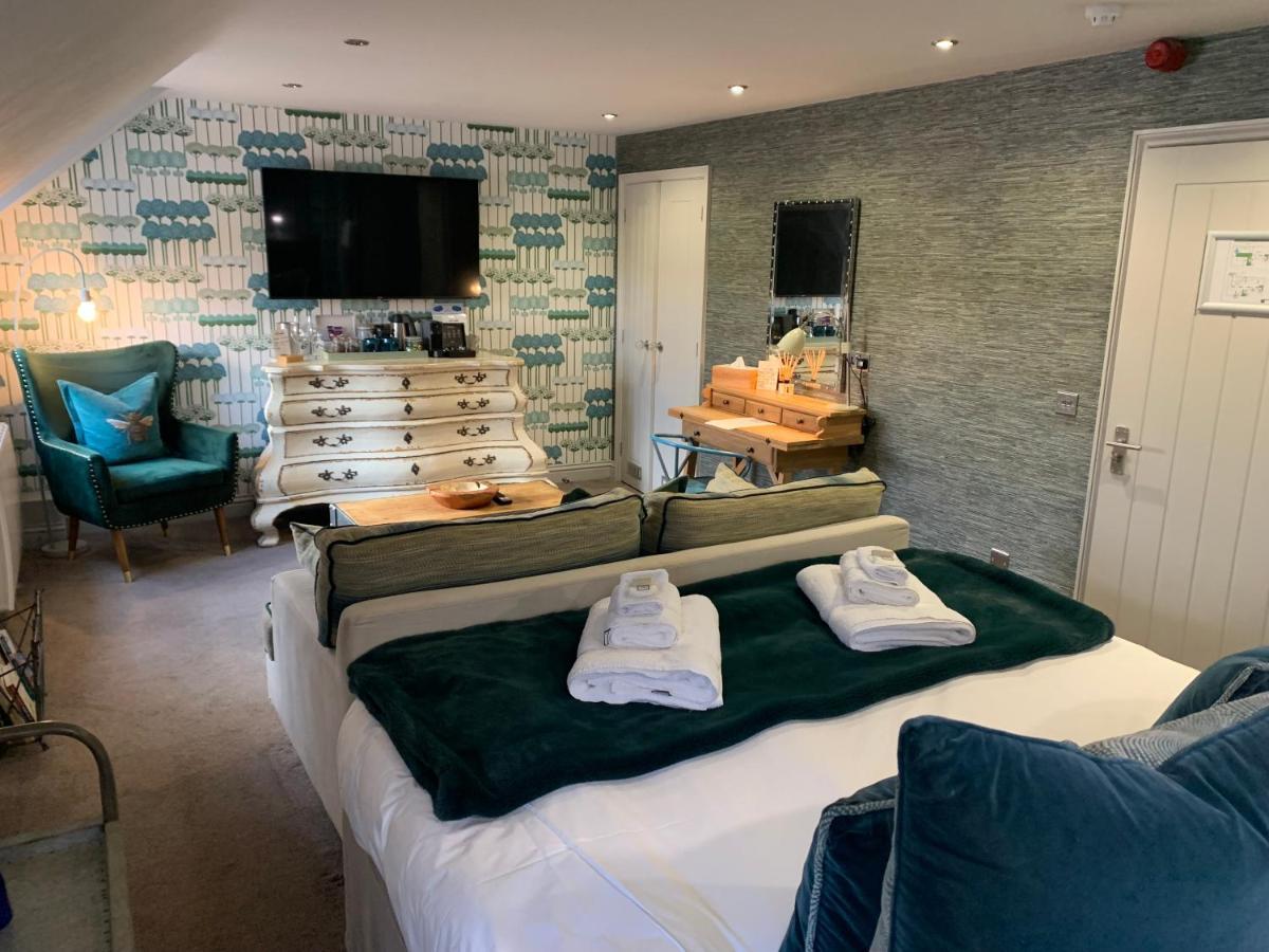 No33 Thornham Boutique Suites エクステリア 写真