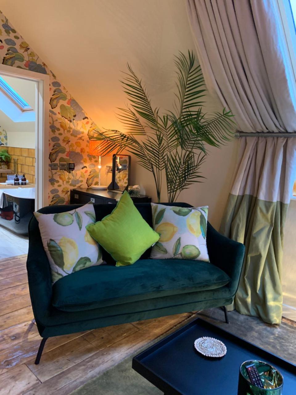 No33 Thornham Boutique Suites エクステリア 写真