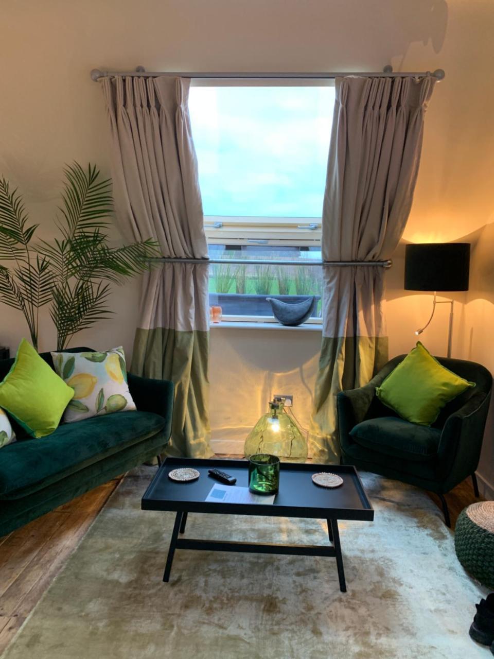 No33 Thornham Boutique Suites エクステリア 写真